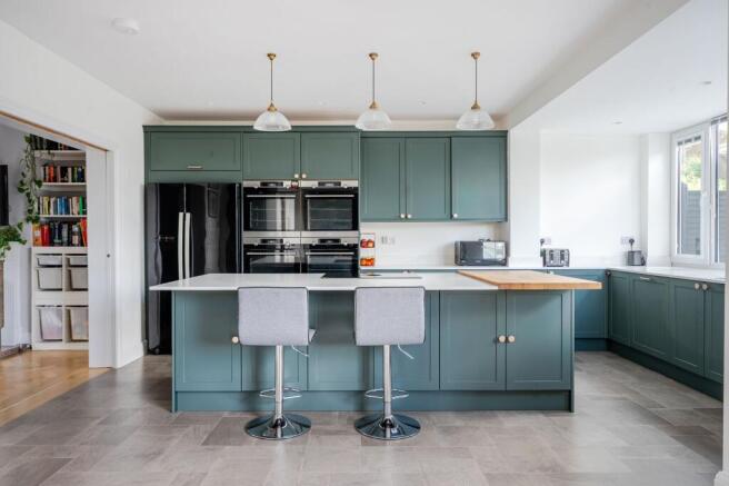 Kitchen / Dining Room