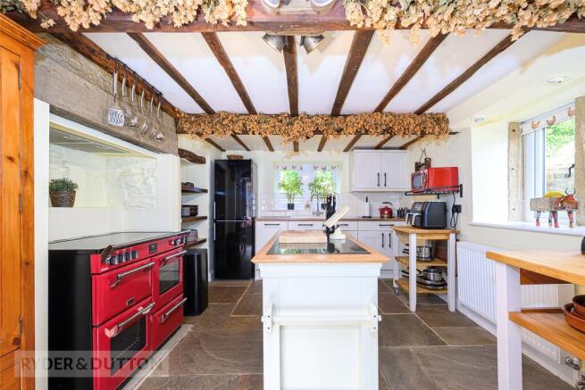 4 bed Link Detached House for sale Image 5