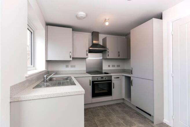 3 bed End of Terrace to rent Image 4
