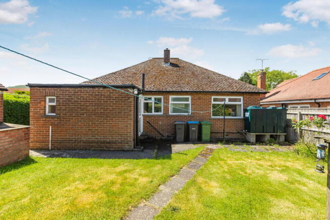 2 bed Detached Bungalow for sale Image 11