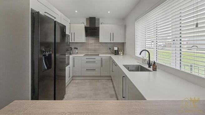 B/Bar Kitchen.