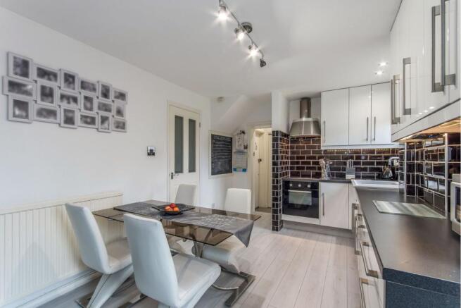 Kitchen/Breakfast