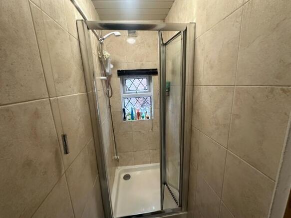 6 bed Terraced to rent Image 11