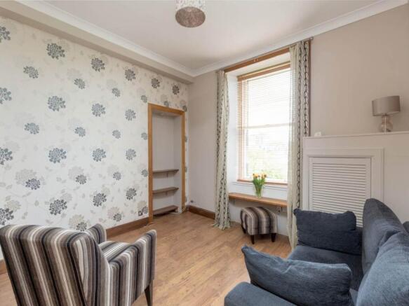 35410_Balfour_St_001