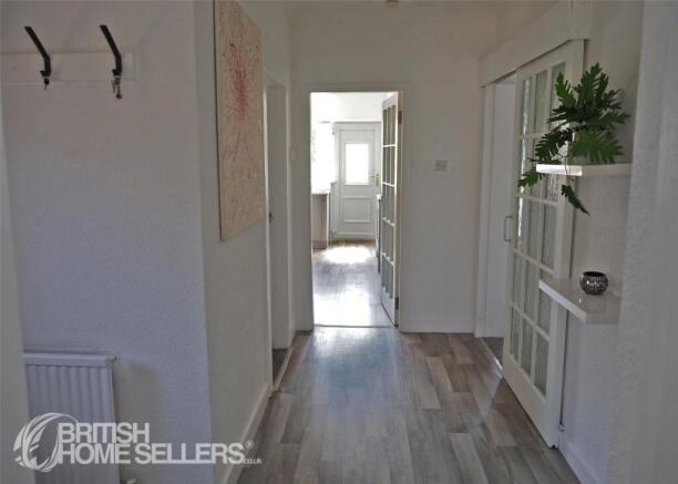 2 bed Bungalow for sale Image 6