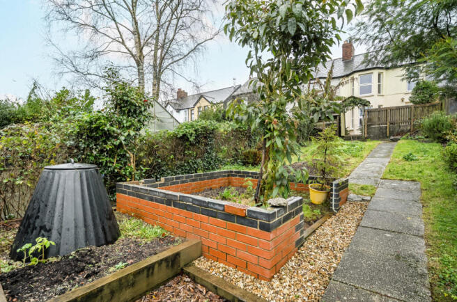 1387288-18-6936c4...