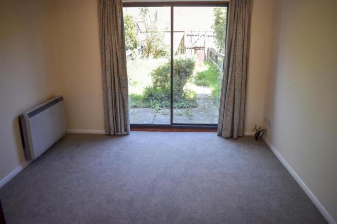 Living Room.jpg