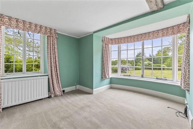 Elstead Road, Seale, Farnham, Surrey, GU10 photo 4