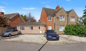 96, Charter Avenue, Coventry CV4 8EB