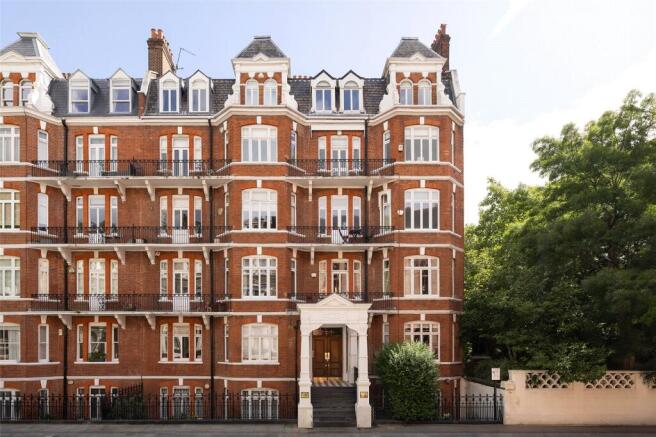 Holland Park Gardens, London, W14 photo 2