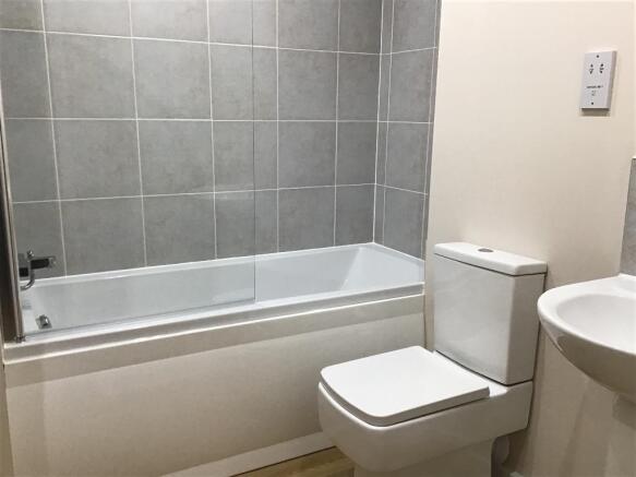 1 bed Apartment to rent Image 5