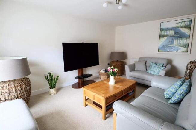 Sitting room.jpg