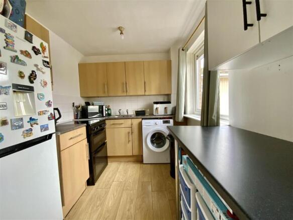 Mitcham Place, Bradwell Common photo 4