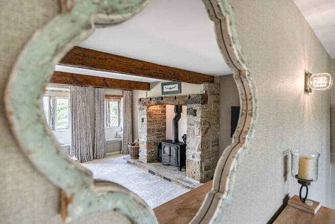 4 bed Detached for sale Image 10