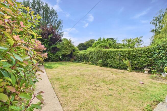 3 bed Semi-Detached for sale Image 11
