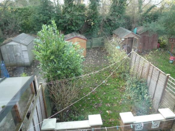 Bottels 82 garden.JPG