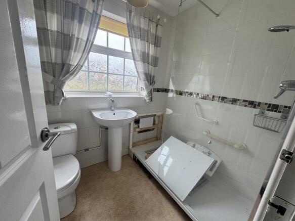 3 bed Semi-Detached for sale Image 9