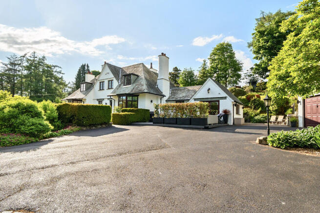 Driveway Parking
