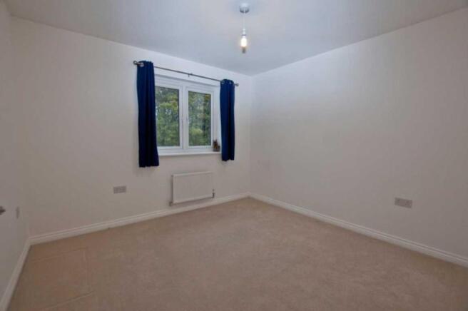 10 Bedroom 2