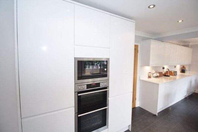 Kitchen/dining...