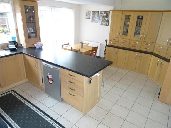 Dining Kitchen