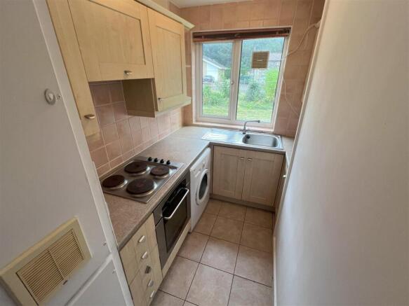 KITCHEN.jpeg