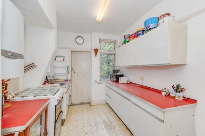 KITCHEN, DINER AND LOUNGE