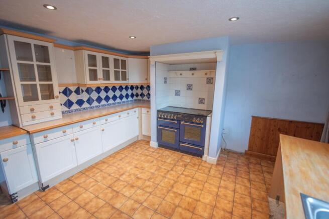 2 bed Cottage for sale Image 4