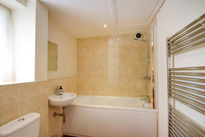 En suite bathroom