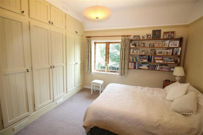 DOUBLE BEDROOM ONE
