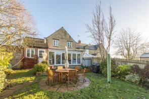 6 Enstone Cottage, Orchard Place, Bicester OX25 5JX