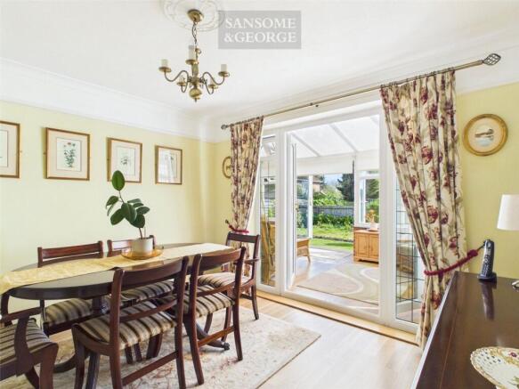 Millers Road, Tadley, RG26 photo 4