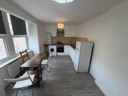 152a, Seven Sisters Road, London N7 7PL