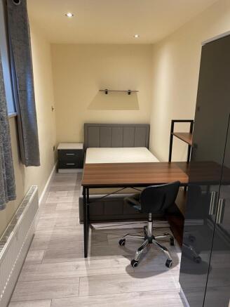 1 bed Terraced to rent Image 8