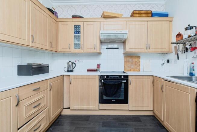 7 bed Terraced for sale Image 6