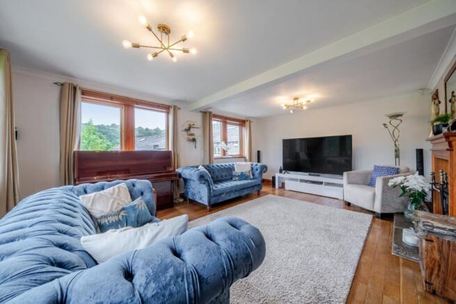 4 bed Detached for sale Image 12