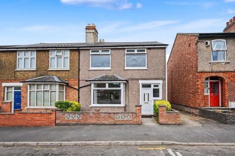 Holbrook Avenue, Rugby