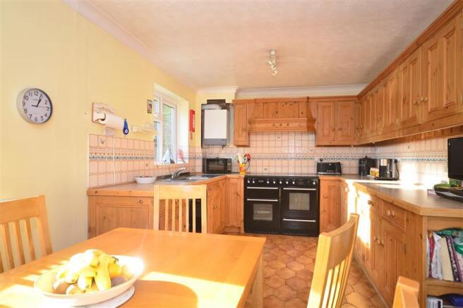 Kitchen/Breakfast Room