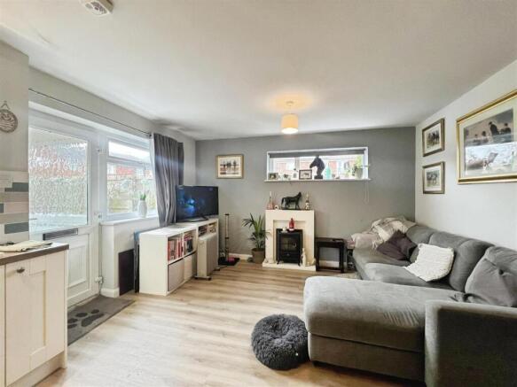 user_edited_photo-fa3ef75c_user-edited-34558459-4b