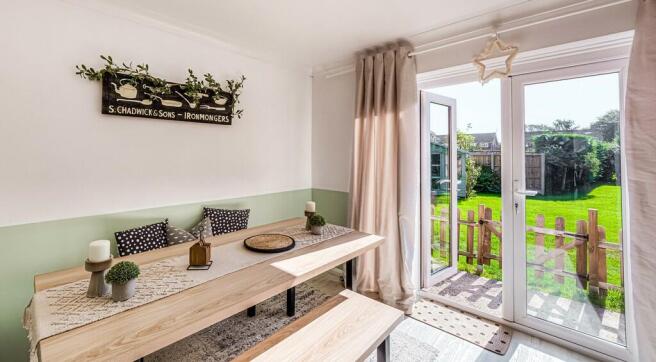 Annexe dining 