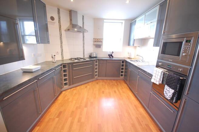 Kitchen x 2