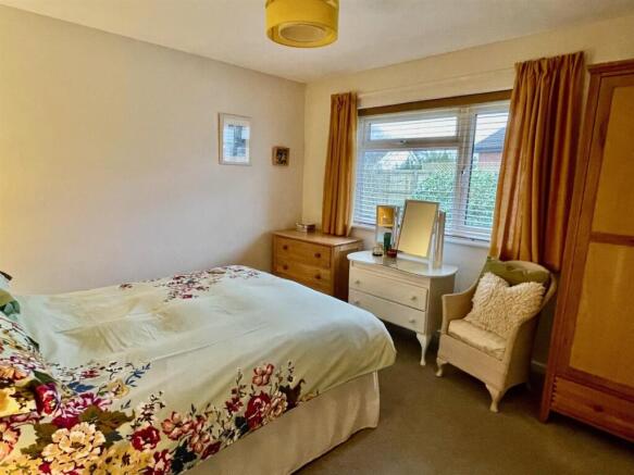 Bedroom,.jpg