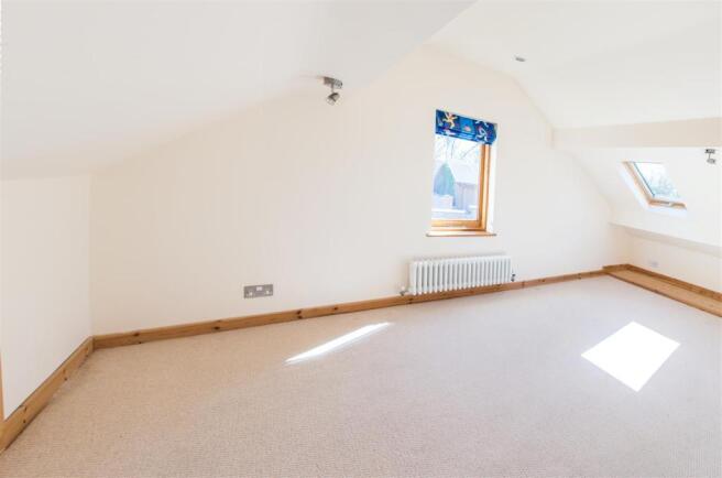 Bedroom 2.jpg
