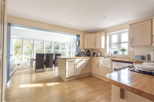 Kitchen/Conservatory