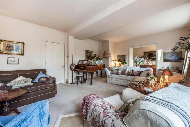 Ph6_6422230 copy.jpg