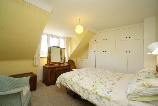 BEDROOM NO.2