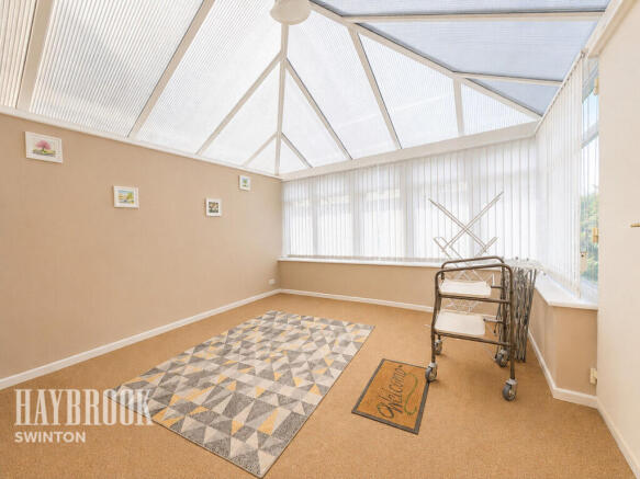 2 bed Detached for sale Image 7
