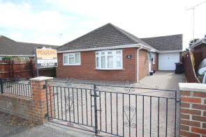 27, Bockings Grove, Clacton-on-sea CO16 8DL