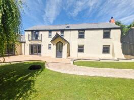 Langore Cottage, Langore Road, St Stephens, Launceston PL15 8LD