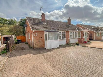 Montague Road, Woodlands Estate, Rugby, CV22